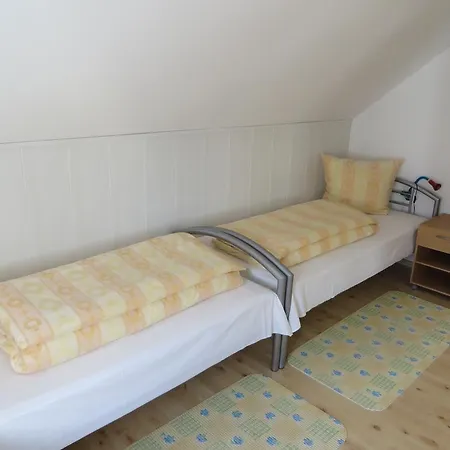 Zahn Appartement Oelsnitz (Erzgebirge)