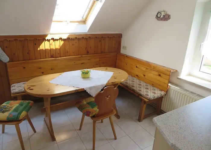 Daire Zahn Oelsnitz (Erzgebirge)